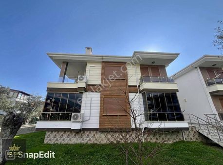 Öz Efe'den Altınoluk Ta Havuzlu Lüx Sitede 2+1 Ayrı Mutfak Daire