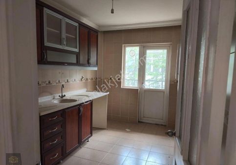 Etimesgut 30 Ağustos Mah.de 3+1 Kiralık Daire