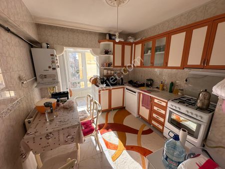 Ayvalı Mahallesi'nde Bağımsız 3+1 Daire!