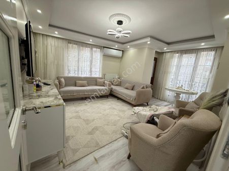 Home'dan Uğurmumcu Mah 2+1 100m² Çift Cepheli Lüks Köşe Başı Kelepir Daire..
