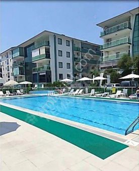 Kuşadası Ege Mah 2+1 Havuzlu Site Arakat