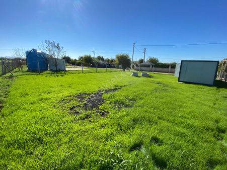 Menderes'te Net 500 M2 Köşe Hazır Arsa+konteyner (açıklamayı Okuyunuz)