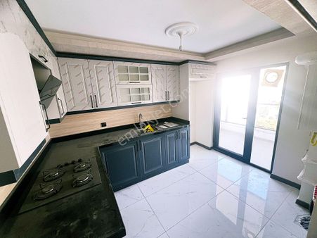 Cihandan Yunus Emre Mah Şehir Hastane Ve Anteras Yakını 4+1