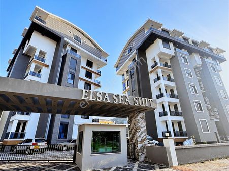 Re/max Crystal'den Elsa Suit' De Eşyalı 1+1