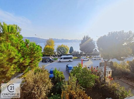 C21 Cius; Sahilde Deniz Manzaralı Masrafsız Özel Bir Daire