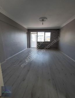 Muhtarımdan Kurtulus Mah.3+1 Cadde Uzeri Kiralik Daire