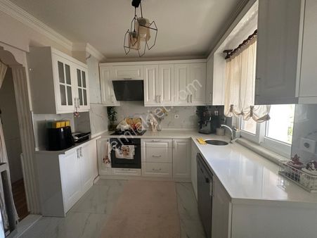 Manisa Şehzadeler Ege Mah. Fırsat 3+1 Kapalı Mutfak Full Lüks Geniş Daire