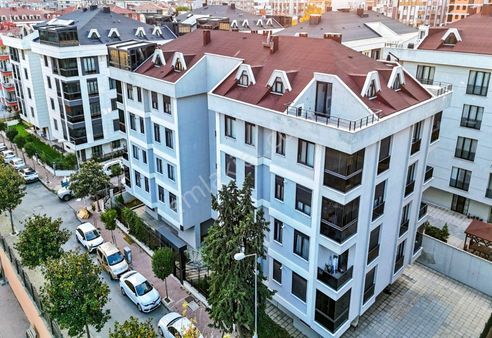 Weal World' Den K.otoparklı, Yeni Lüks Binada, Görülmeye Değer ...