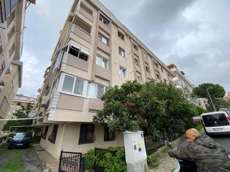 ▃artemin▃altıntepe Galip Bey'de Arakat Balkonlu 120m² 3+1