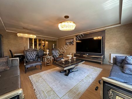 Göksu Mah. Bölgenin Vakkosu Göl Manzaralı Ultra Lüx Yapılı 4,5+1 Satılık Daire