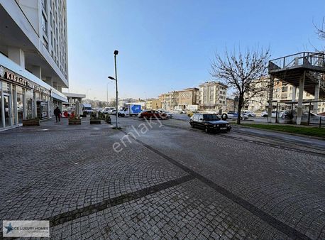 Acce Luxury Homes'tan Kiralık Dükkan