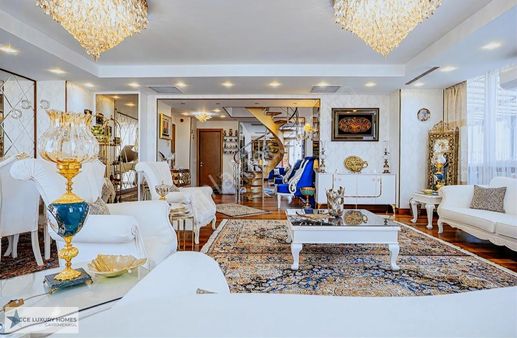 Mashattan'da Satılık 4+2 Dubleks ** 150 Mt2 Özel Teraslı