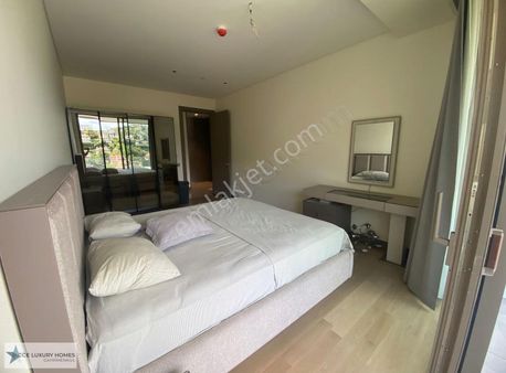 Acarverde'de Eşyalı 1+1 Kiralık Daire