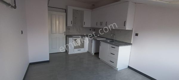 Ender Uysal Gayrimenkulden Pelitlibağda Satılık 4+2 Tek Tapu Çift Daire..