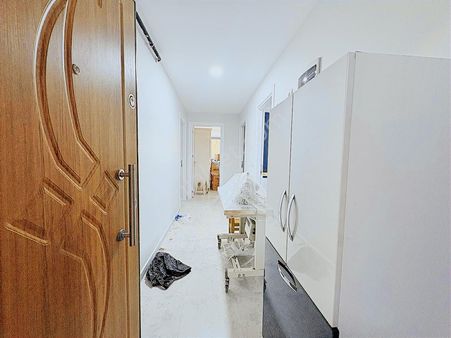 Net'ten Atatürk Caddesinde 2+1 Asansörlü Ara Kat