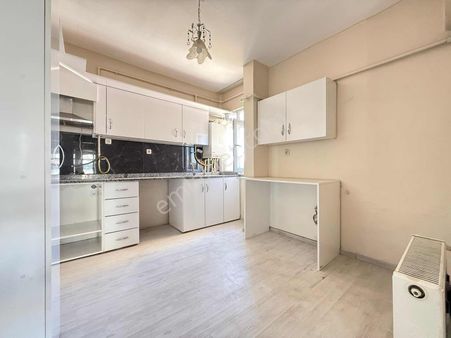 Net'den Merkezi Konumda 2+1 Arakat Kiralık Daire