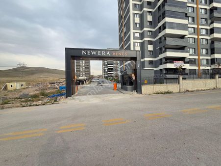 Törekent Mevlana Mah. Newera Venüs Arakat Lux 4+1 Satılık Daire