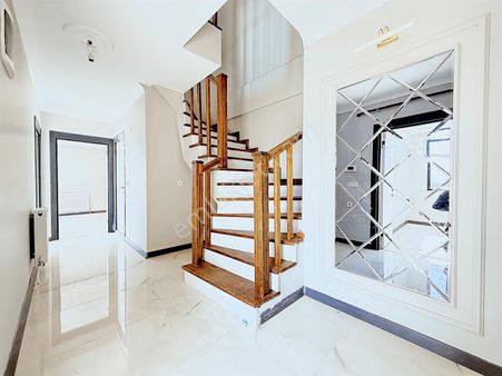 Net'den Rams Proje Yakını Asansörlü 4+1 Deniz Manzaralı Dubleks