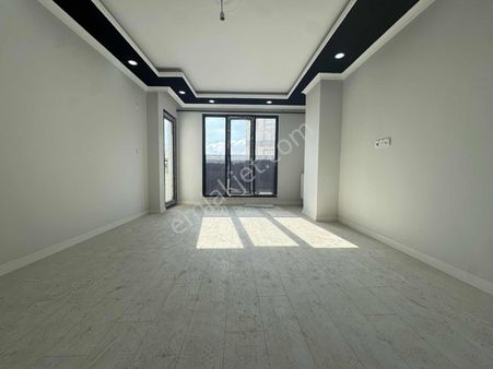 Net"den" Tuzla Caddesinde Yüksek Kredili" Sıfır 2+1arakat