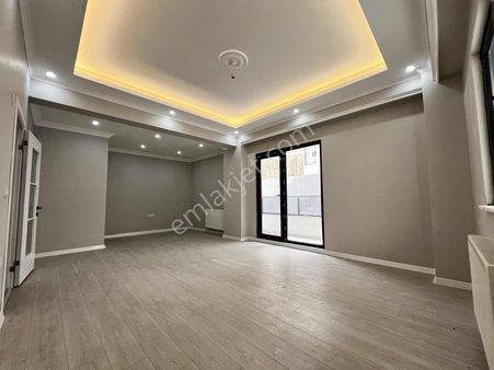 Net'den Satılık Tuzla Cad. Cephe Geniş 3+1 Ters Dublex Daire