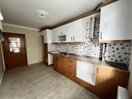 Net'den Pirireis Mh Tuzla Cd Asansörlü Otoparklı2+1kiralık Daire