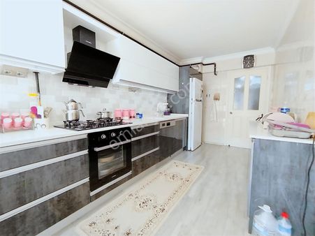 Binax Bakırçay Gayrimenkul Tramway Yakın 3+1 Tadilatlı İki Banyo