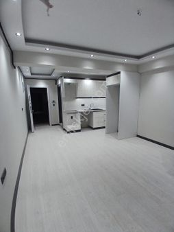 Seyrek Üni Mevki Kat Seçenekli Bahçeli Ve Ara Kat Daireler