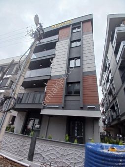 Seyrek Bakırçay Üniversitesi Yakını Bahçeli Sıfır Daire