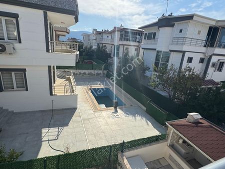 Akbuk Te Deniz Manzaralı Mustakil Villa