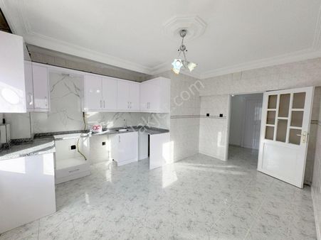 Vadi Park Civarı Arakat Muhteşem Genişlikte İskanlı 3+1 Daire..!