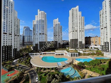 Maslak Mashattan 4+1 255 M2 7.kat Satılık Özel Daire