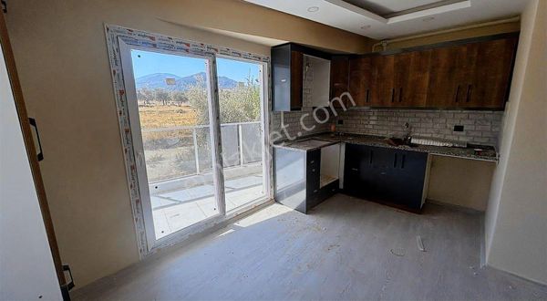 Buğra Emlaktan Satılık 2+1 Uygun Fiyat Kupon Daire