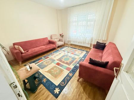 Sultançifliği Mah’de Caddeye Yakın 2+1 100m2 Hisseli Giriş Kat Daire