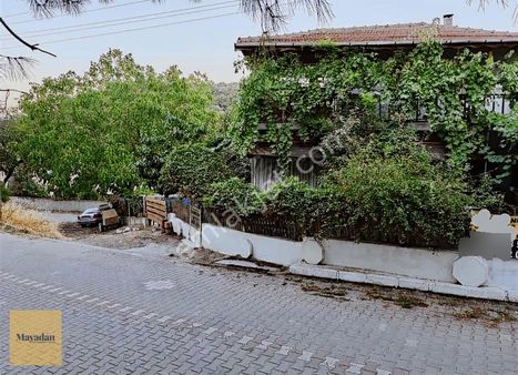 Gönen Ekşidere Mahallesinde 3 Katlı 3 Cepheli Müstakil Ev