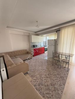 Merkez De 1+1 Geniş Dogalgazlı Klimali Eşyalı Satılık Daire