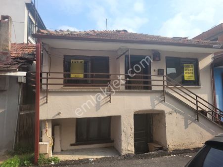 Müstakil Arayanlara Dsi Yakını Tek Katlı Kiralık 3+1....erd'den.