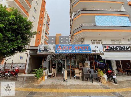 Tapu Caddesinde Geniş Kiralık Dükkan