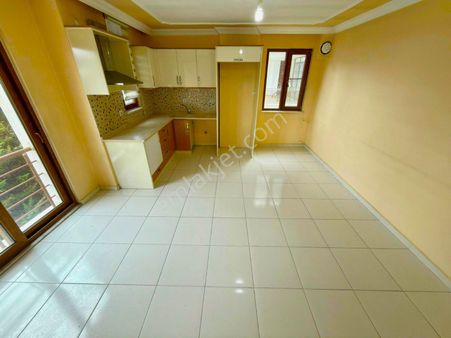 Dora,dan Çift Balkonlu & Öncephe Satılık 2+1 Daire