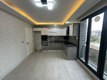 Dora'dan Cam Balkonlu & Doğalgazlı Satılık 1+1 Daire