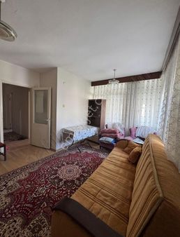 Bahçelievlerde 2+1 Kiralık! Metro Yakını Ara Kat