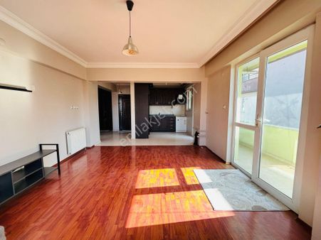 Güven'den Çerkezköyde Belediye Yanı,çarşı İçinde Fırsat 2+1daire