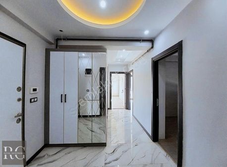 Rotaa Gayrimenkul'den Havuzlu Sitede Lüks 2+1 Kiralık Daire