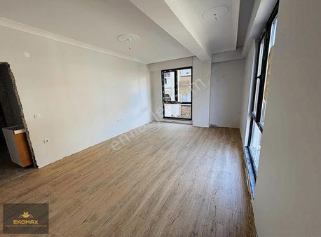 Ekomaxtan Fsm Merkezinde Satılık Kaliteli 3+1 Arakat Daire