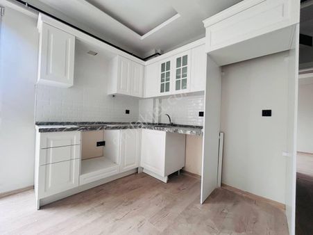 İncesuda Anayola Ve Sahile Çok Yakın Satılık 1+1