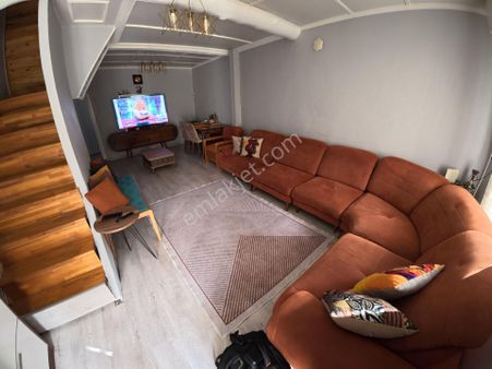 Merkezde Müstakil Masrafsız Satılık Bahçeli Kagir Ev