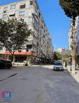 Bornova Merkezde Satılık Daire