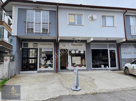 Serdivan Vatan Mah. Müstakil Girişli 3+1 110 M2 Daire