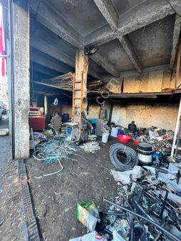 Bayrampaşa Sanayide Otobana Metroya Sıfır Site İçerisinde