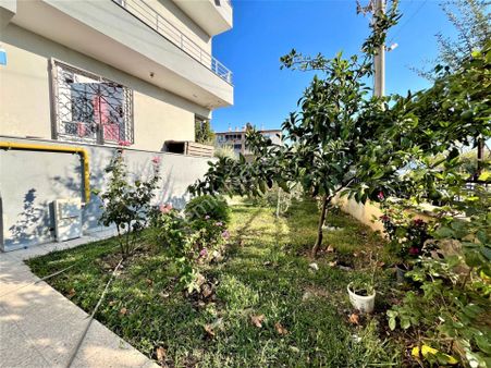 🌀gültaş Emlaktan Akçay Altınkumda Satılık 2+1 Bahçe Kullanımlı Fırsat Daire