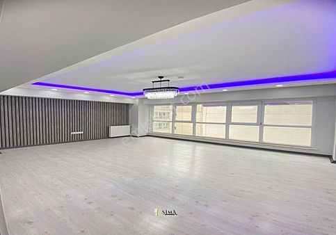 Sima Yapıdan Site İçerisinde Ebeveyn Banyolu Güvenlik, Otoparklı 3+1 135m2 Daire